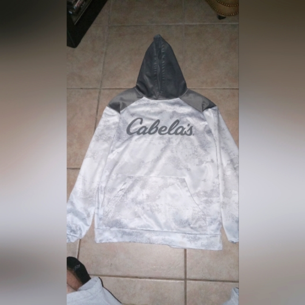 Cabelas mens large jacket!